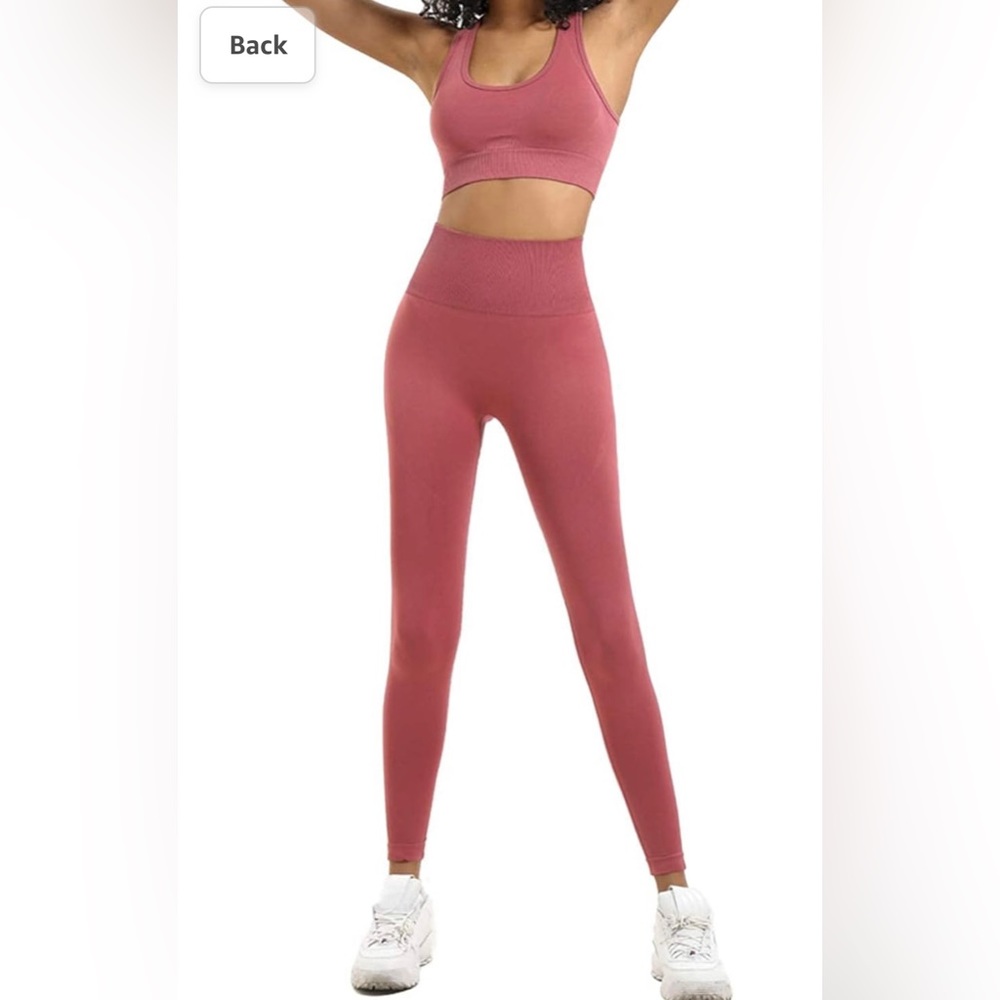 Pink yoga set, lightly used, good condition